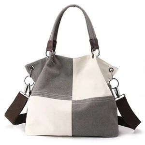 Colorblock Canvas Shoulder Bag zipper closure